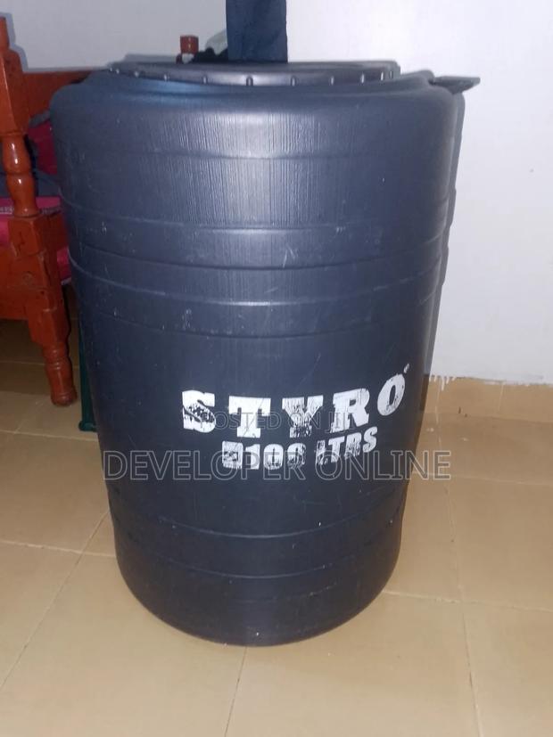 100 Litre Water Container