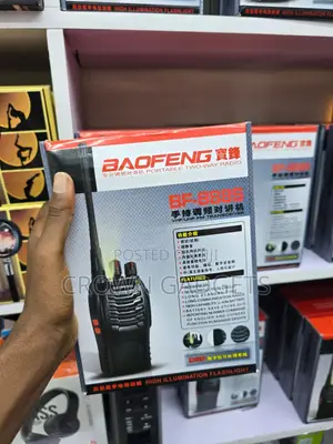 Bf-888s Handheld Uhf Radio Pair Rechargeable Battery