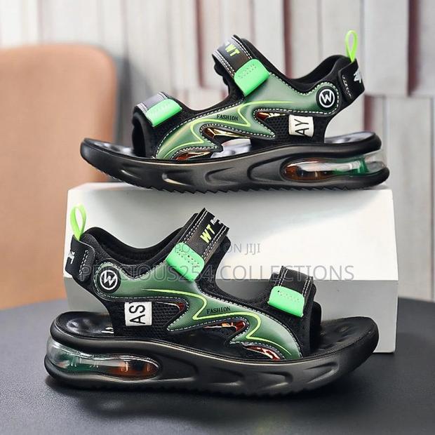 Boys Open Shoes