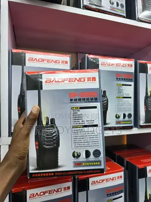 Bf-888s Rechargeable Uhf Walkie Talkie 3-5km Range
