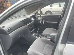 Toyota Corolla 2005 Silver