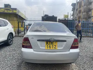Toyota Corolla 2005 Silver