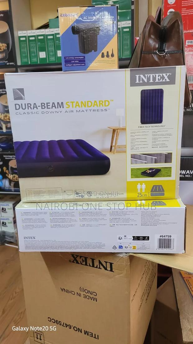 4×6 Inflatable Mattress With Electric Pump - thumbnail 2