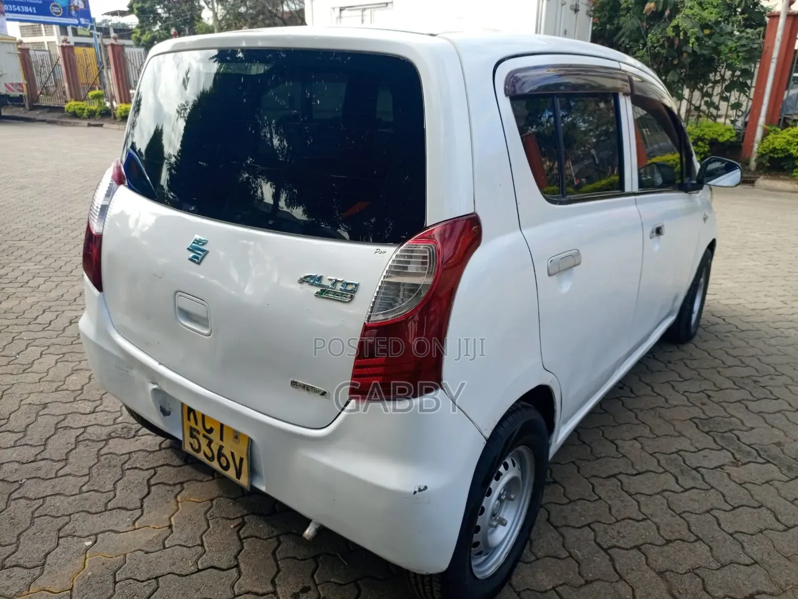 Suzuki Alto 2013 White