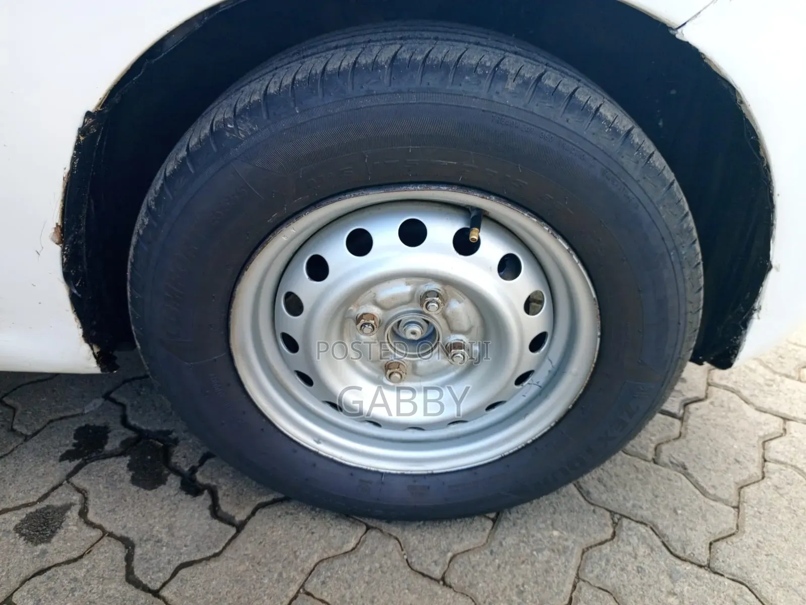 Suzuki Alto 2013 White