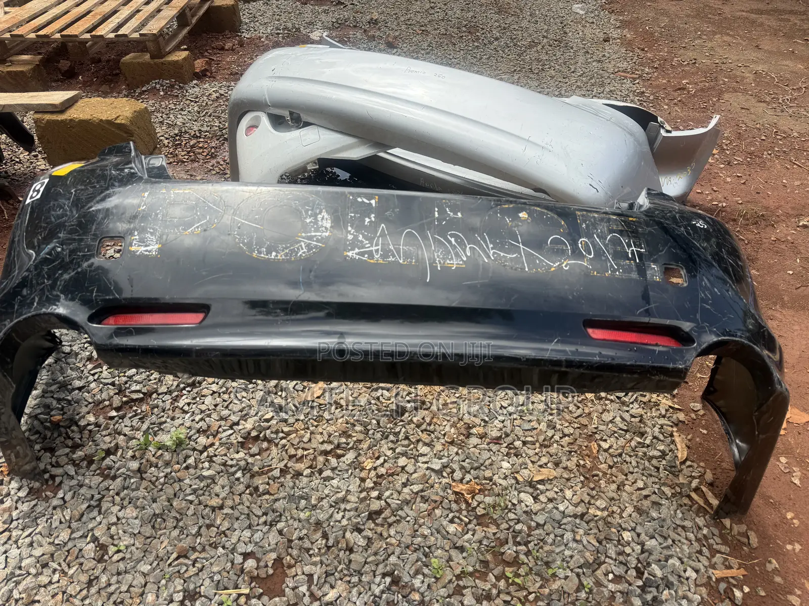 Ex Toyota Mark X 2012 Back Bumper