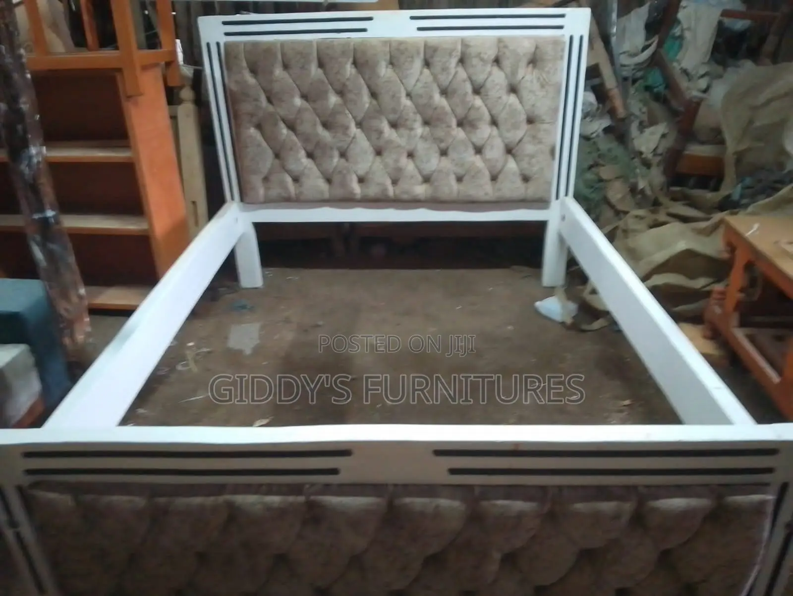 Brown Chester Bed