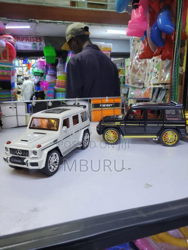 Luxury Mercedes-Benz G-Wagon Toy Cars