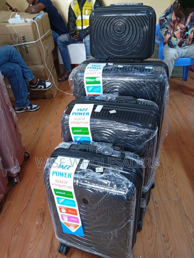 Luxurious Unbreakable Rubber Suitcase 4in1  - thumbnail 2