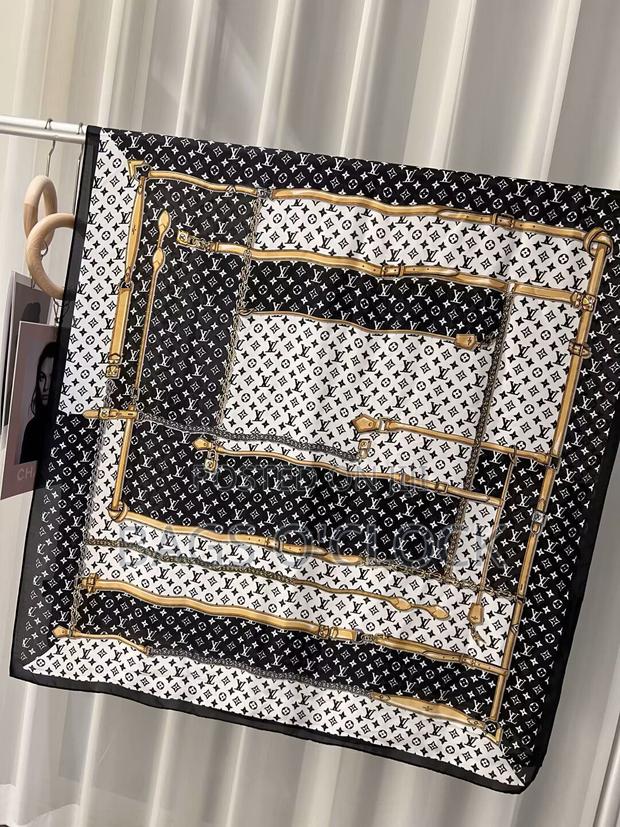 Premium Designer Inspired Silk Scarf Large Square Wrap - thumbnail 4