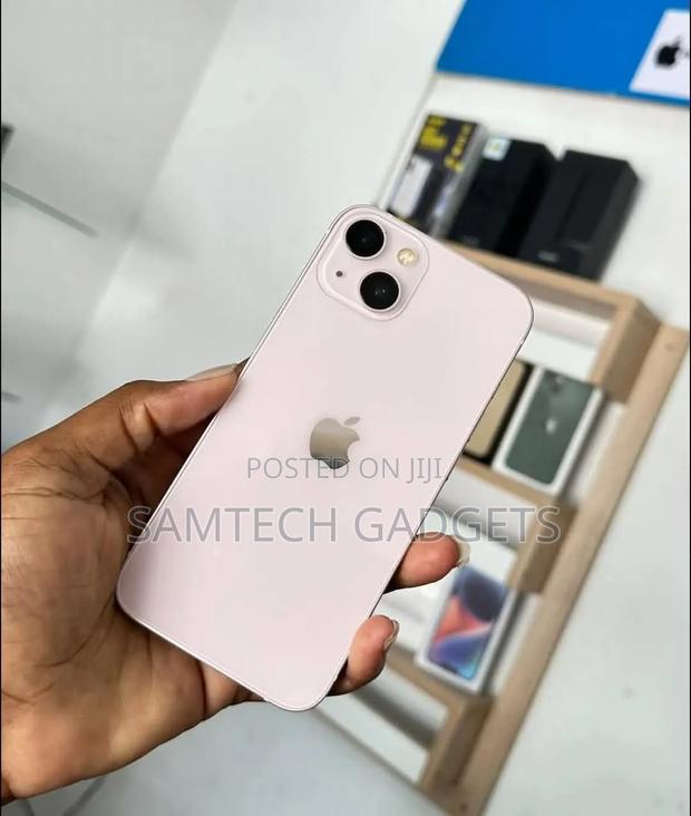 New Apple iPhone 13 128 GB Gold - thumbnail 2
