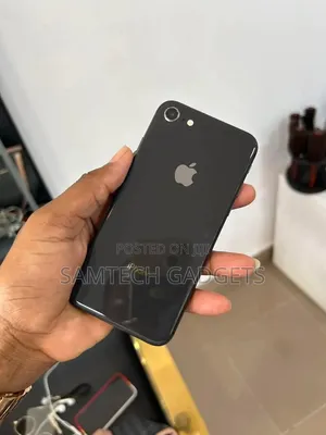 Apple iPhone 8 128 GB Black