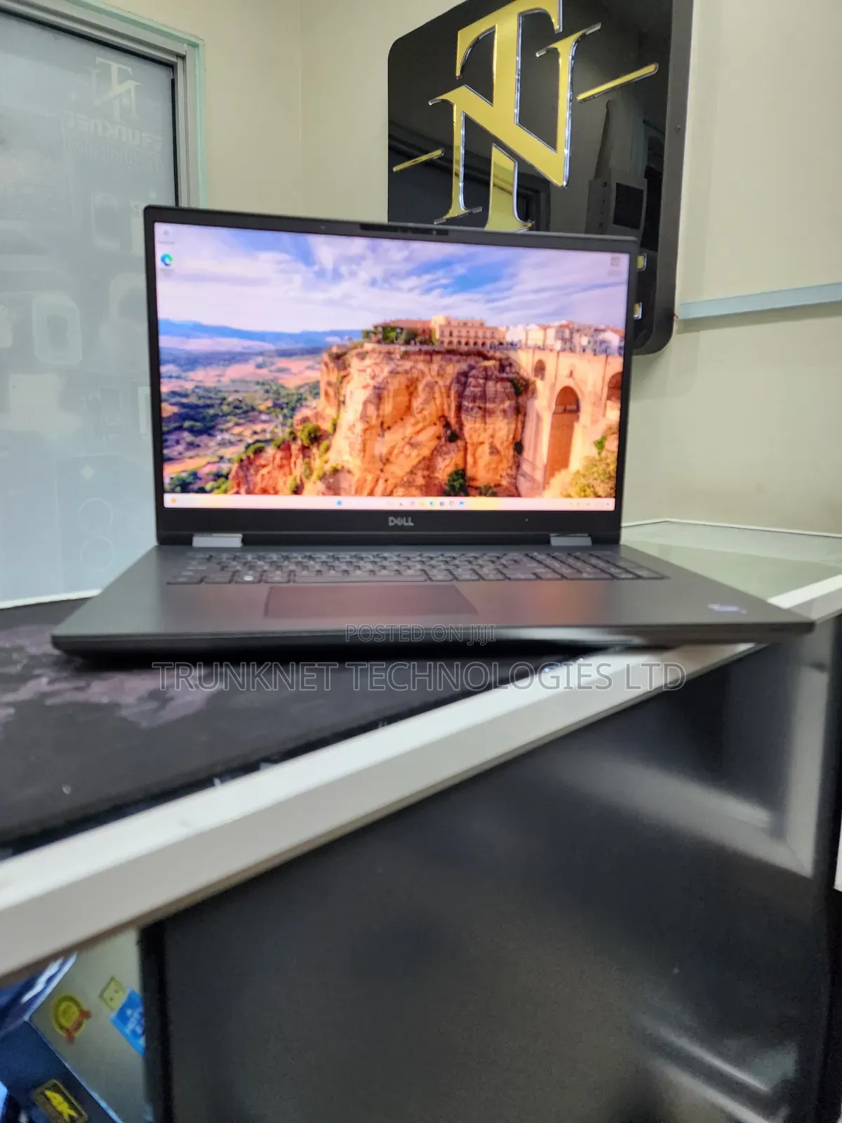Laptop Dell Precision 7760 64GB Intel Core i9 SSD 512GB