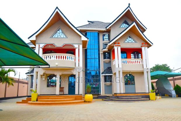 8bdrm Maisonette in Mugutha, Kimbo for sale