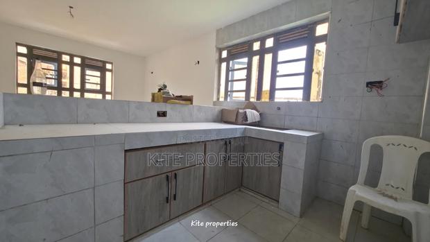 Mini Flat in Kinoo_87 for rent - thumbnail 7