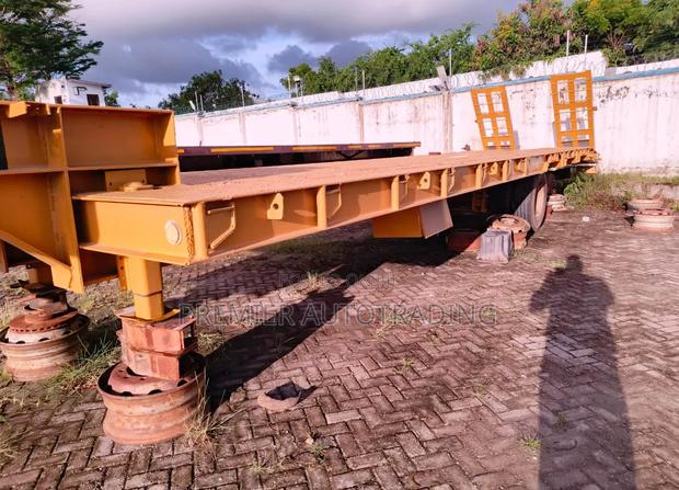 Bhachu Zj Lowloader 3 Axle Good Like New - thumbnail 2