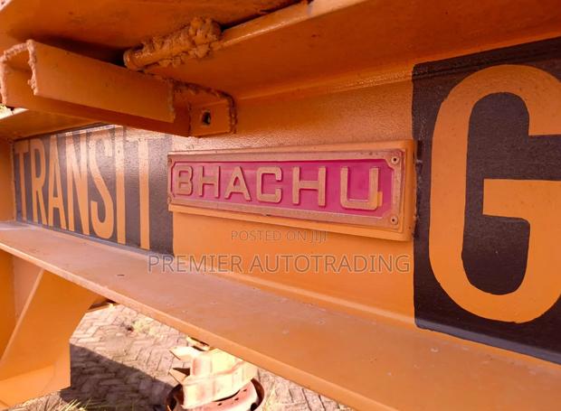 Bhachu Zj Lowloader 3 Axle Good Like New - thumbnail 3