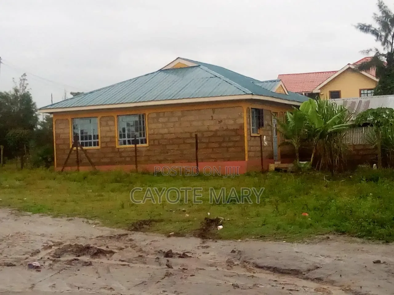 Property at Kinanie With Ready Title Deed.
