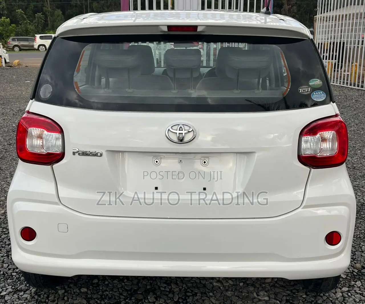 Toyota Passo 2018 White