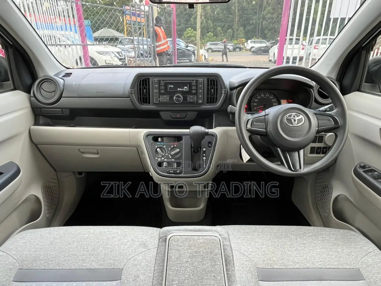 Toyota Passo 2018 White