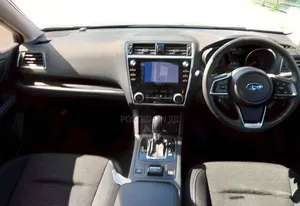 Subaru Legacy 2.5i Premium AWD 2019 Silver