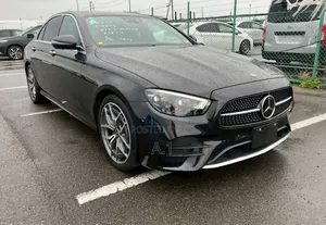 Mercedes-Benz E200 2020 Black