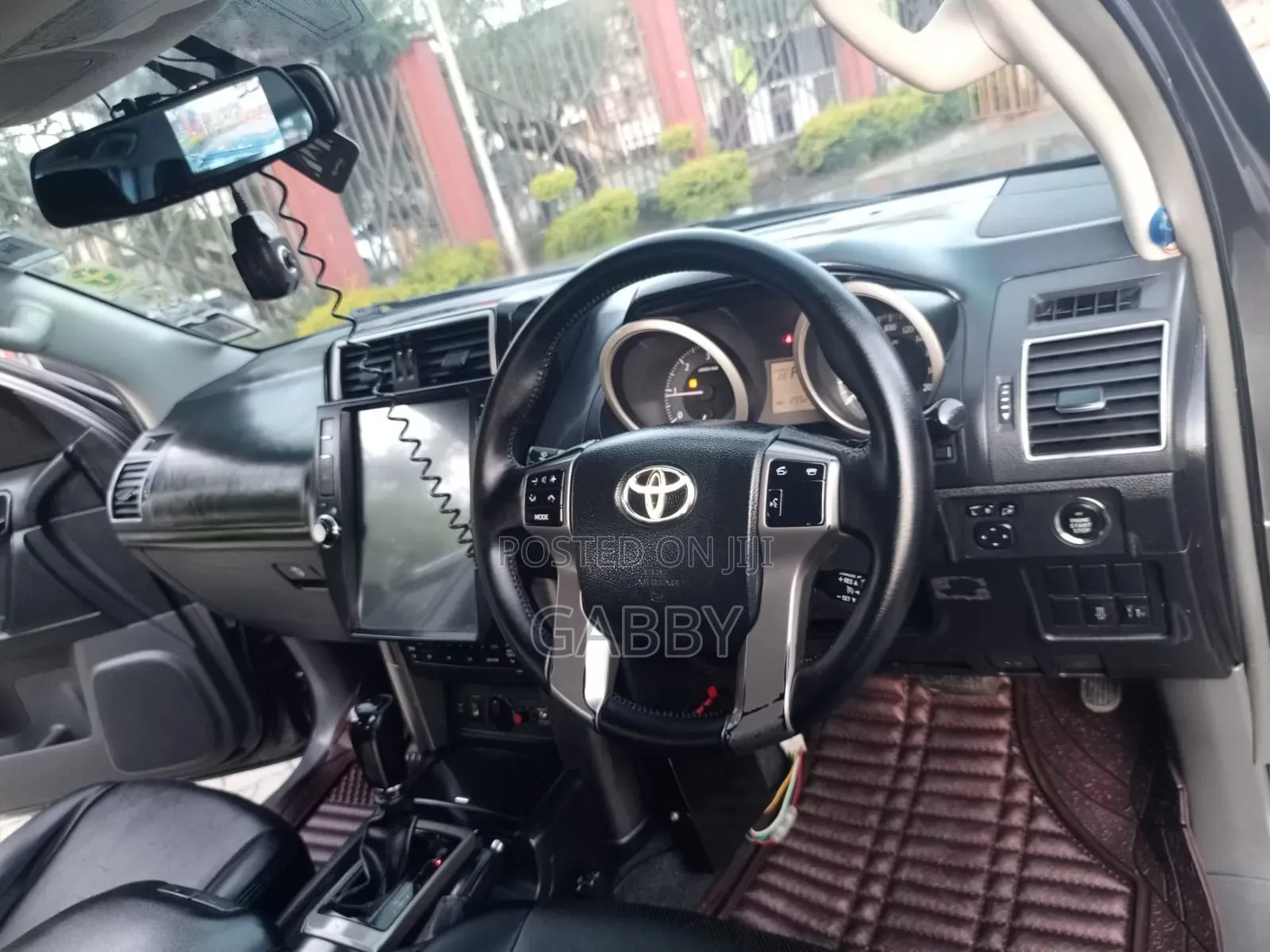 Toyota Land Cruiser Prado 2011 Gray