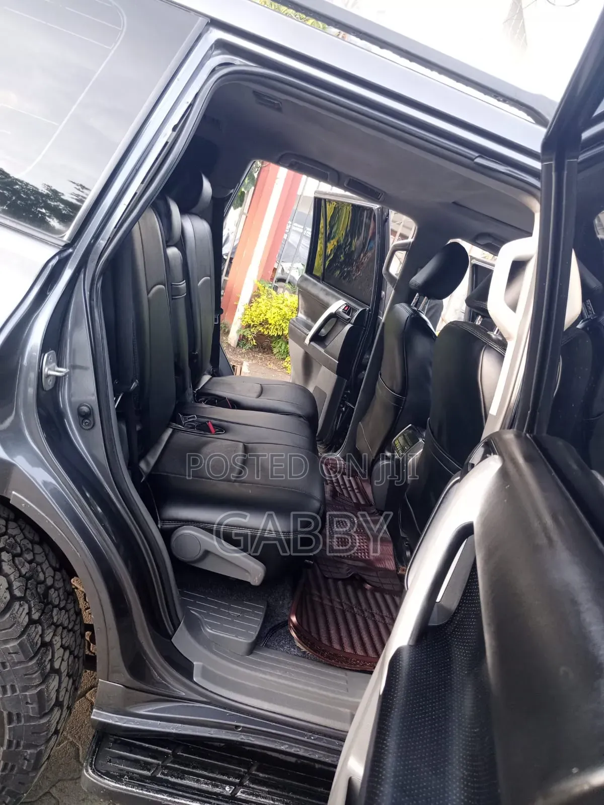 Toyota Land Cruiser Prado 2011 Gray