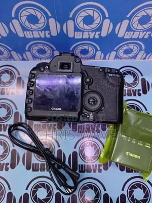 Canon 5d Mark Ii Full Frame With 64gb Card