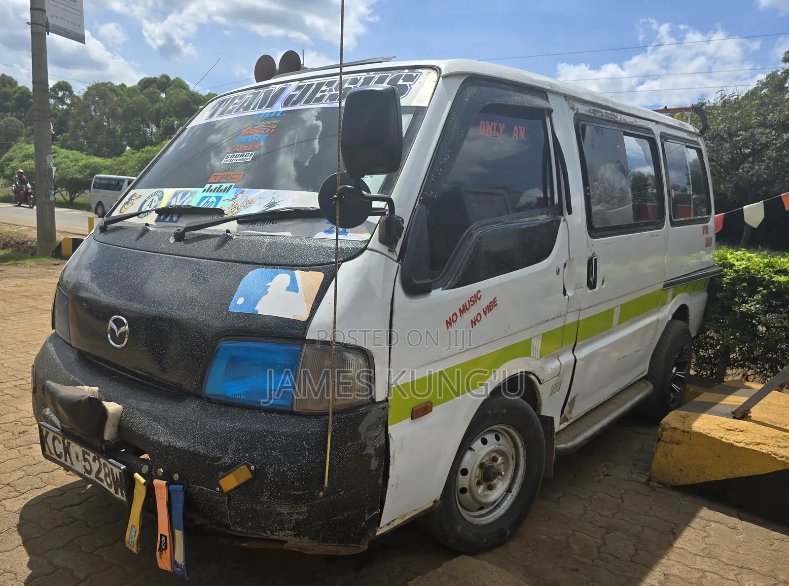 Mazda Bongo 2007 White