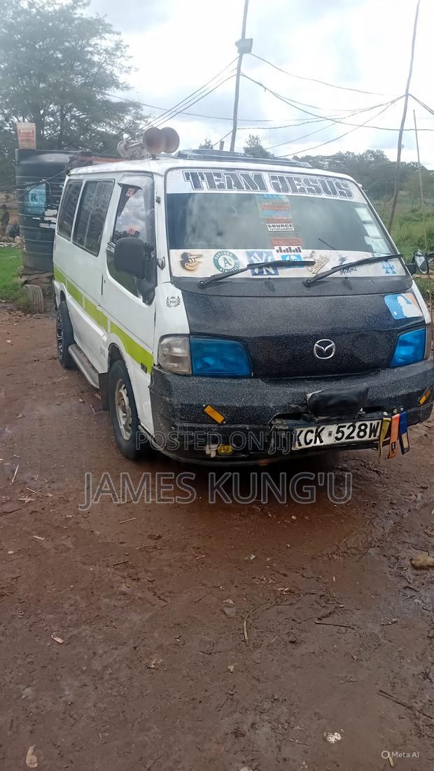 Mazda Bongo 2007 White - thumbnail 5