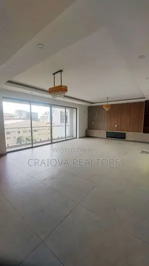 4bdrm Duplex in Spring Valley for rent