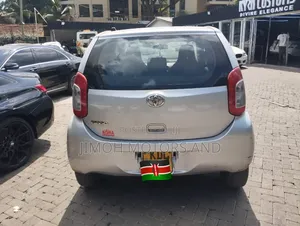 Toyota Passo 2016 Silver