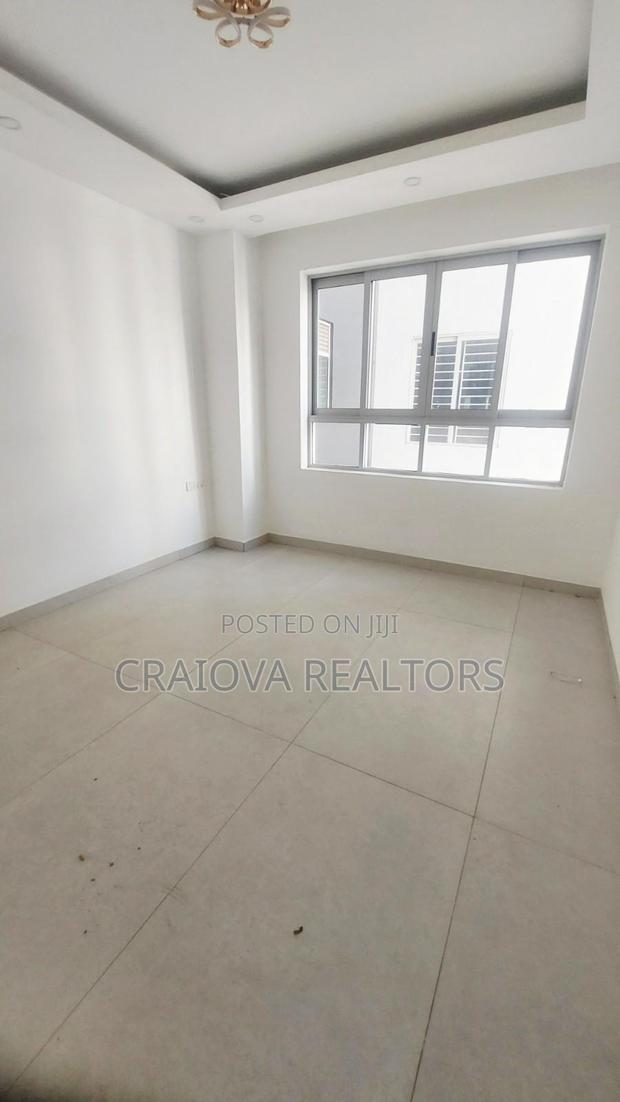 4bdrm Duplex in Spring Valley for rent - thumbnail 8
