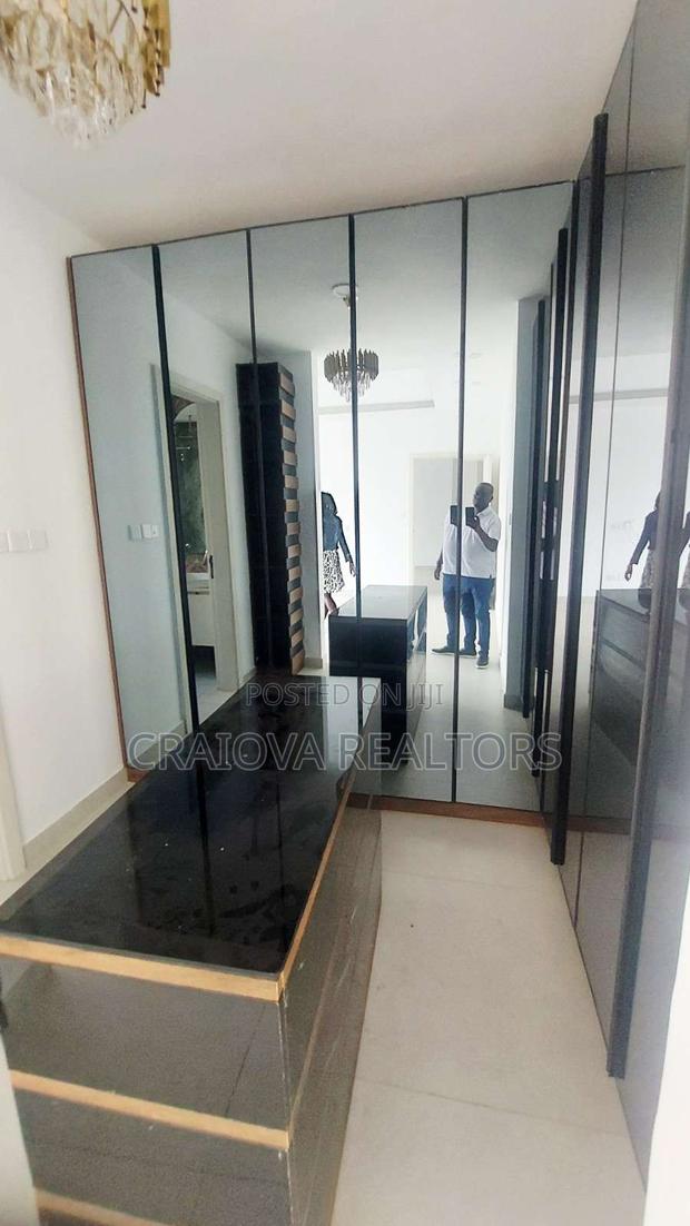4bdrm Duplex in Spring Valley for rent - thumbnail 12