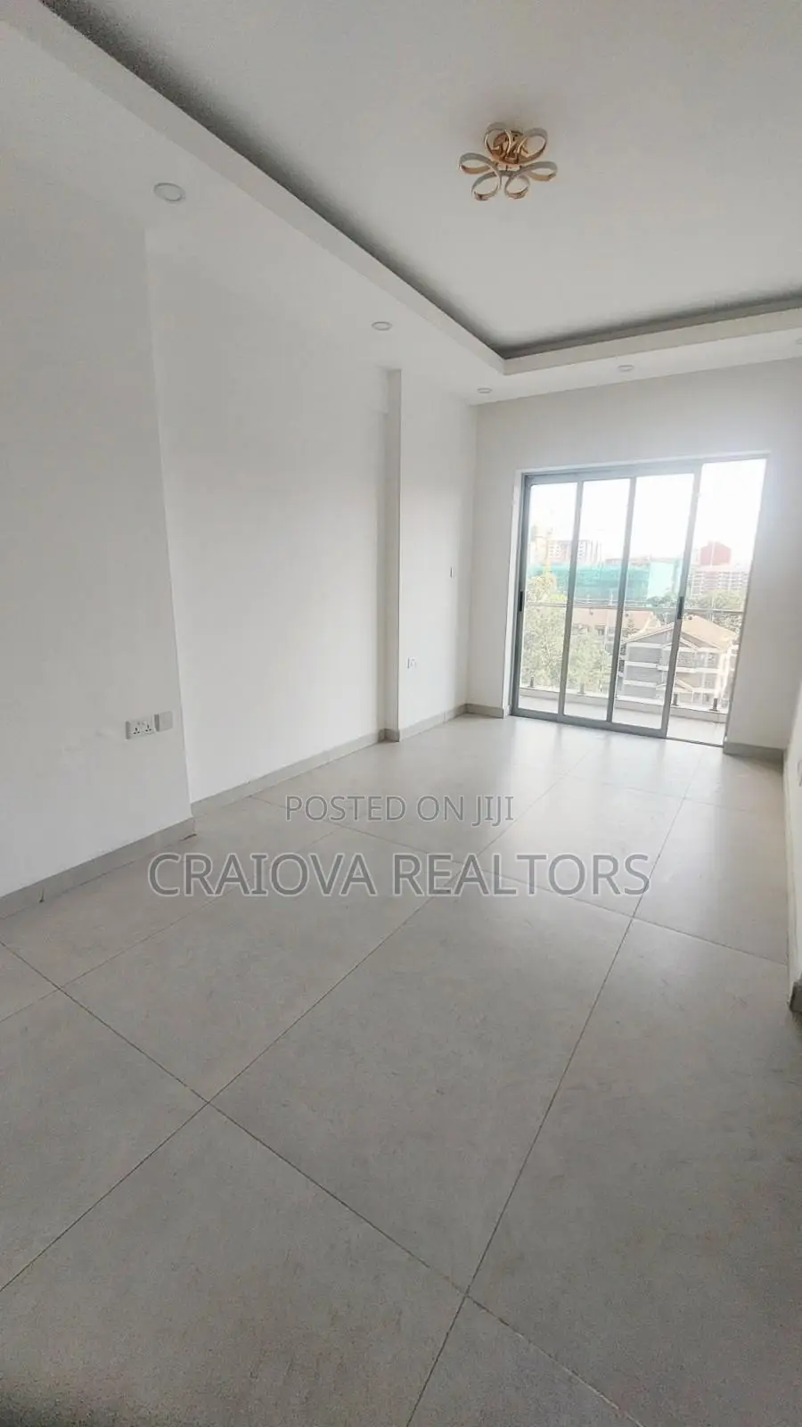 4bdrm Duplex in Spring Valley for rent