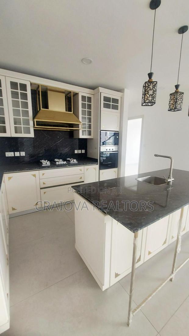 4bdrm Duplex in Spring Valley for rent - thumbnail 4