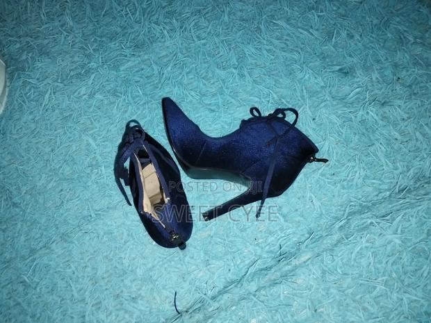 Ladies Shoes