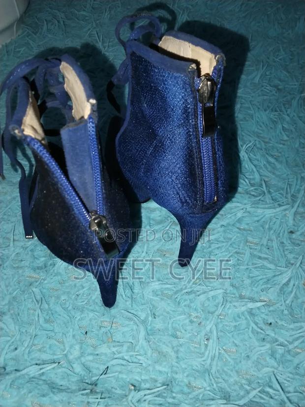 Ladies Shoes - thumbnail 4
