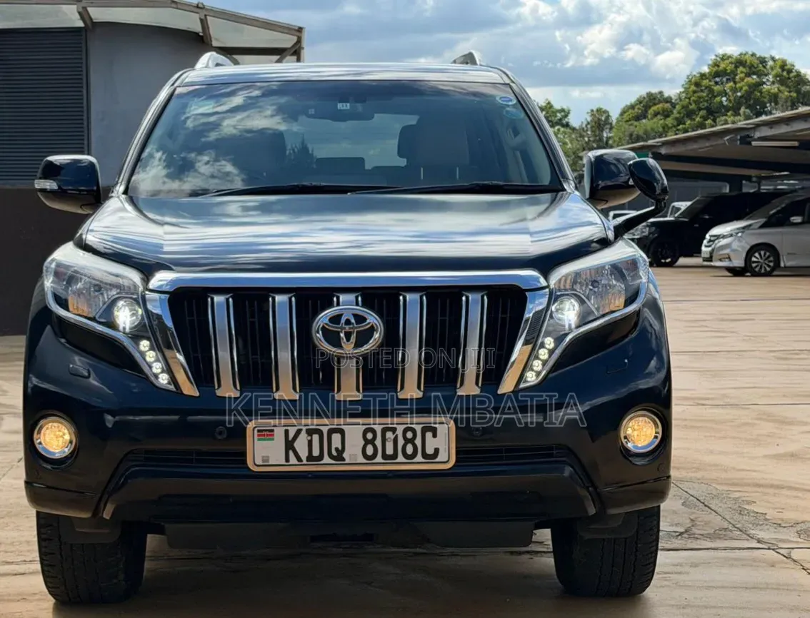 Toyota Land Cruiser Prado 2016 Black