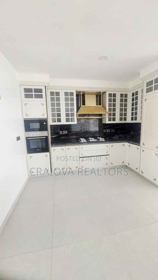 4bdrm Duplex in Spring Valley for rent - thumbnail 5