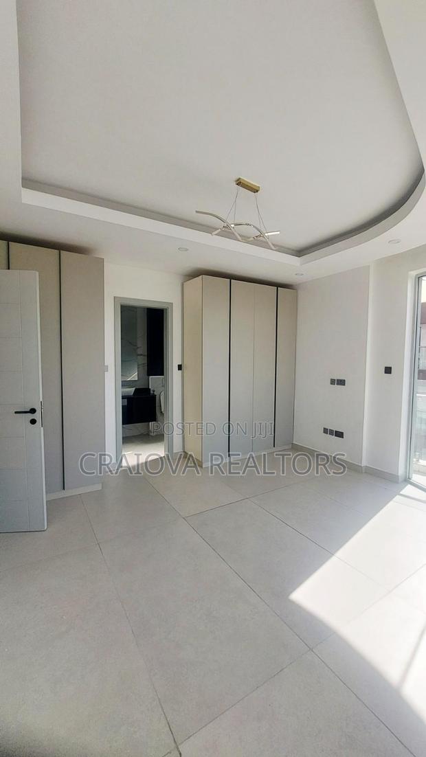 4bdrm Duplex in Spring Valley for rent - thumbnail 6