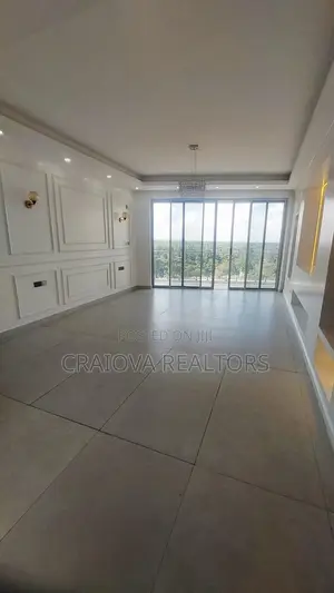4bdrm Duplex in Spring Valley for rent