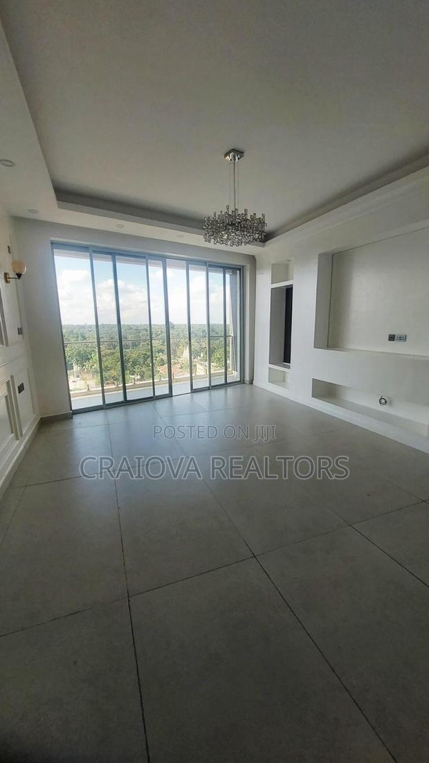 4bdrm Duplex in Spring Valley for rent - thumbnail 15