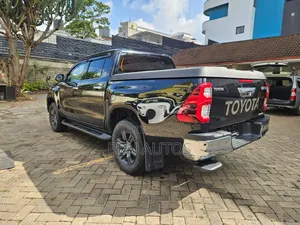 Toyota Hilux Revo Double Cab Deisel 2.4 AWD 2020 Black