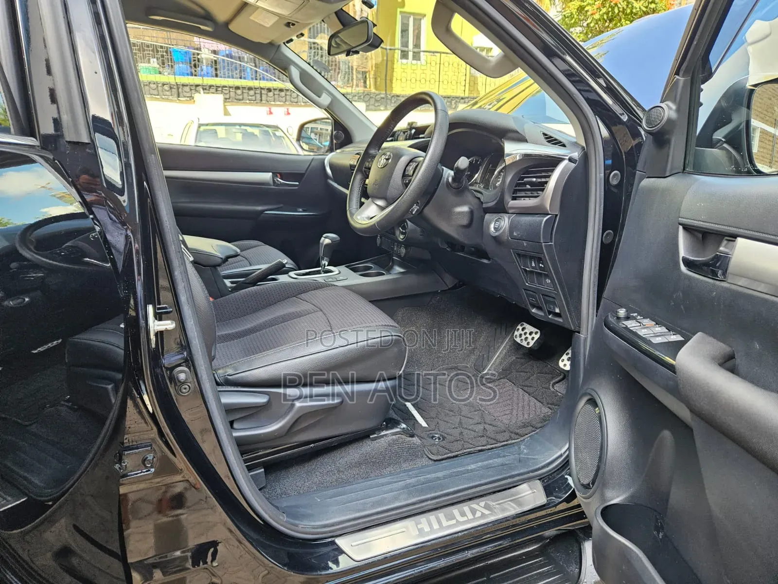 Toyota Hilux Revo Double Cab Deisel 2.4 AWD 2020 Black