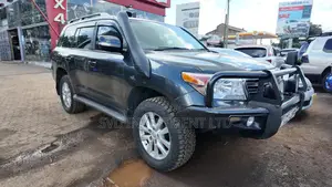 Toyota Land Cruiser 2015