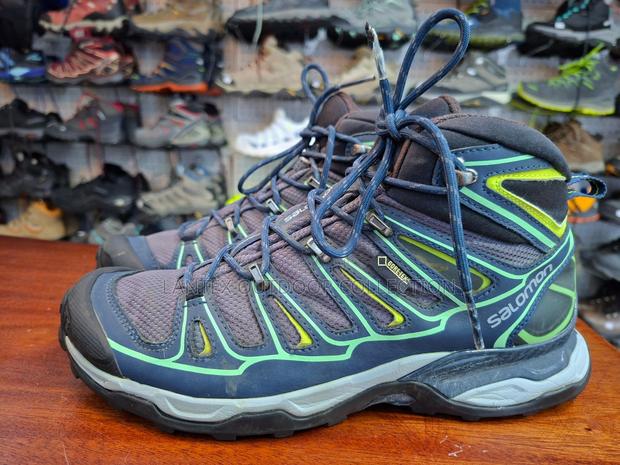 Salomon Boots - thumbnail 2