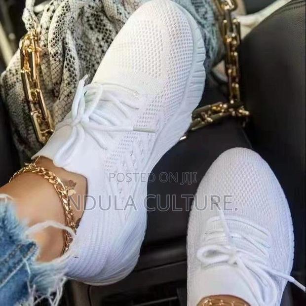 Fashion Mesh Ladies Shoes - thumbnail 2