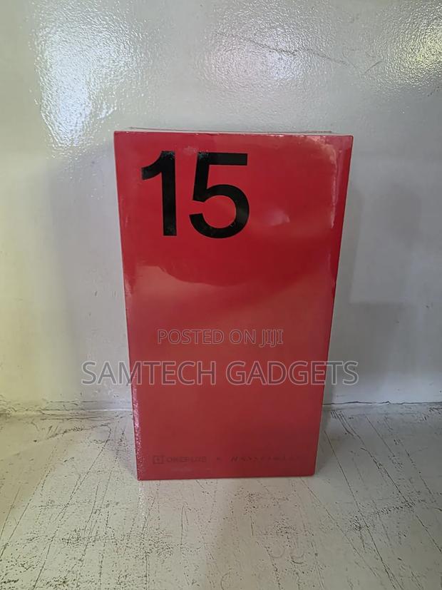 New OnePlus 15 512 GB Black - thumbnail 2